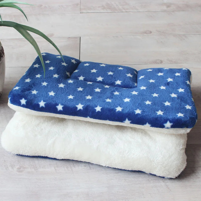 Four Seasons Autumn Winter Thickened Pet MATS Cat Dog Blankets Beds
