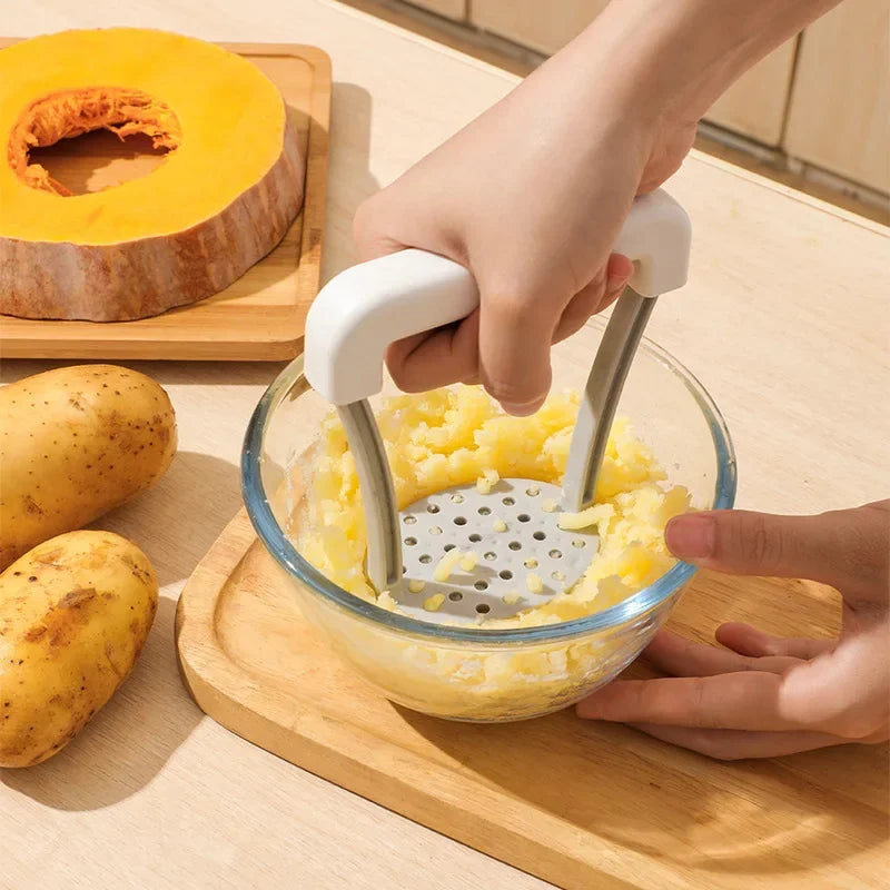 Manual Potato Masher Durable Potato Ricer Kitchen Vegetable Masher With Non-Slip Handle Fruit Juicer Kitchen Gadgets Oasis Select