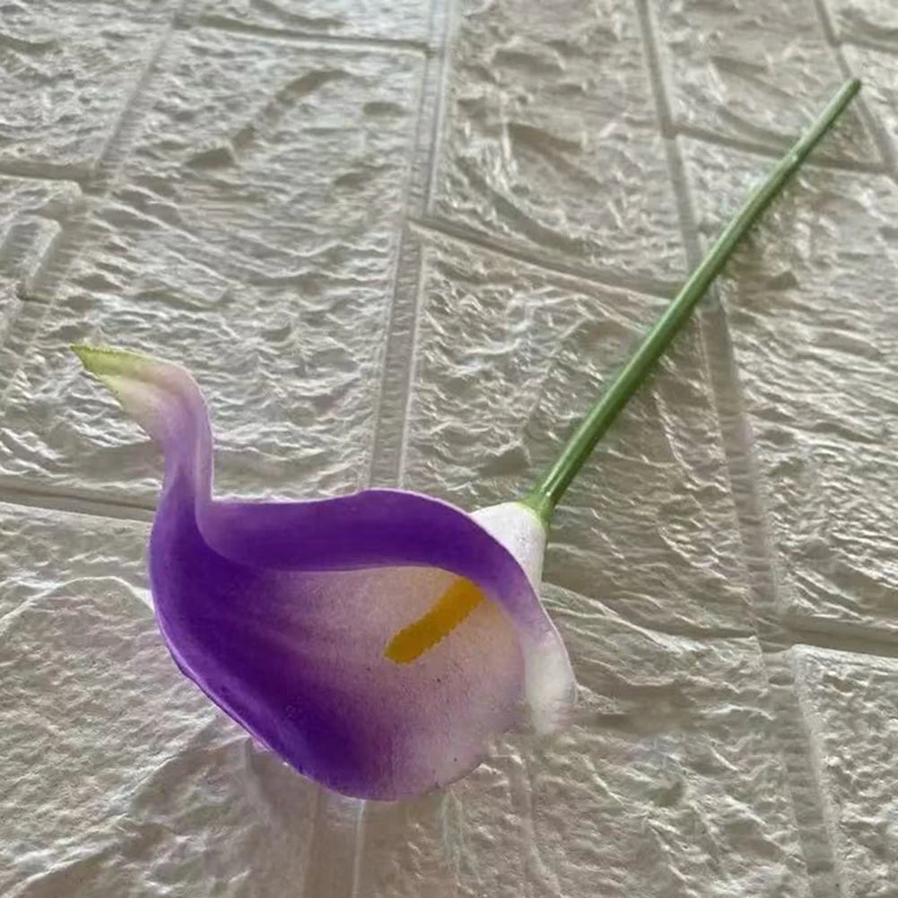 Calla Lily Artificial Bouquet – Wedding & Home Decor Flowers Artificial Flower Bouquet Oasis Select Light purple
