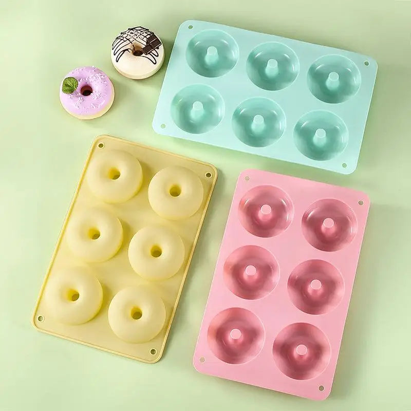 6-Cavity Silicone Donut Mold – Non-Stick Cake & Baking Pan