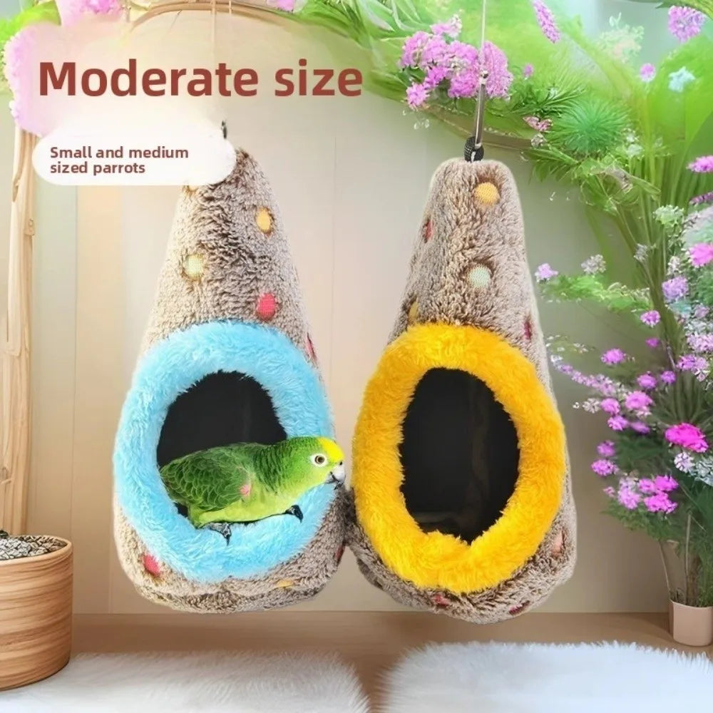 Hanging Egg-Shaped Plush Bird Nest for Cockatiels & Lovebirds