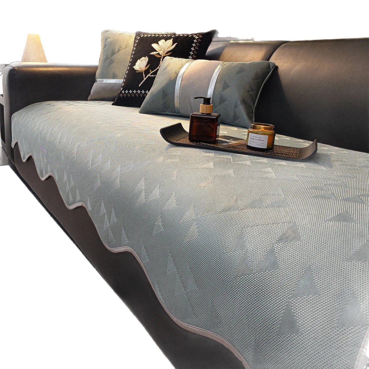 2026 New One-Piece Ice Silk Sofa Cushion Non-Slip Summer Cooling Seat Pad Luxury Advanced Sense Sofa Cover Towel Oasis Select