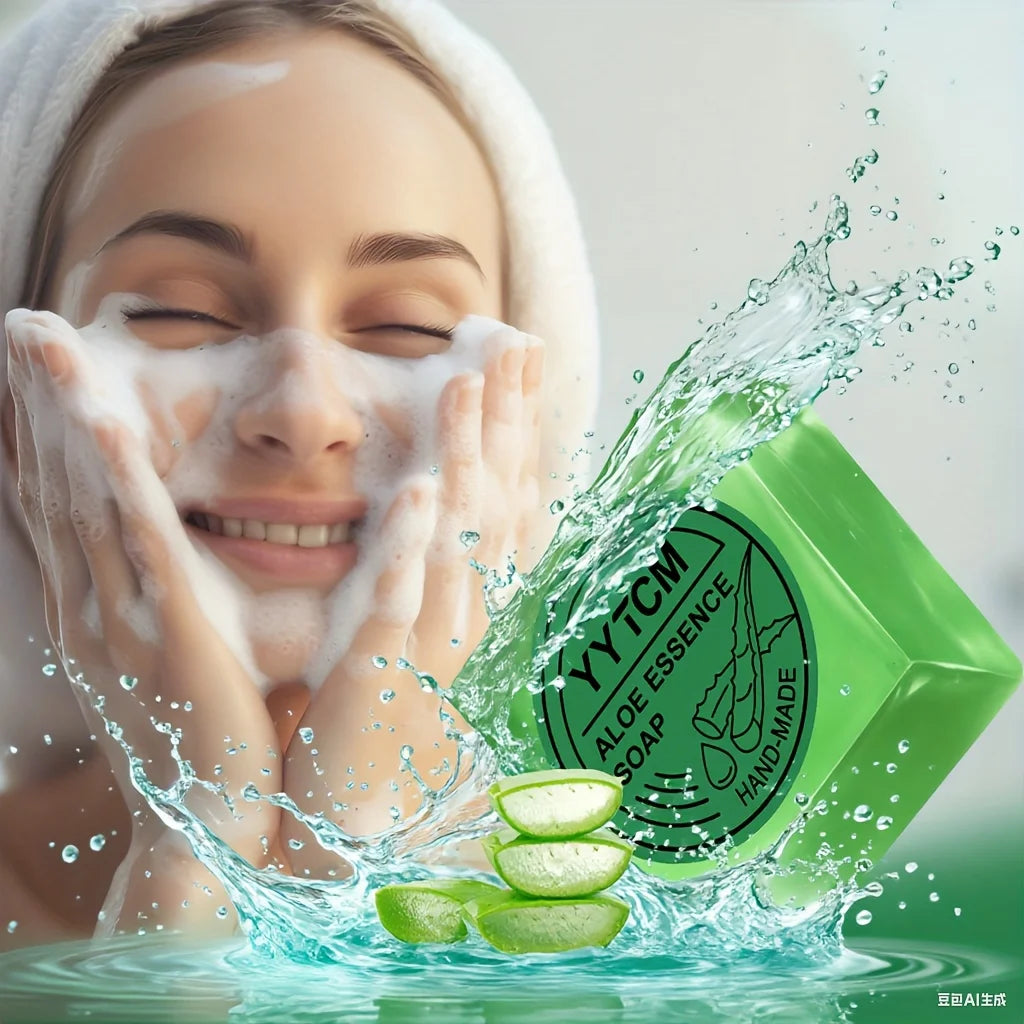 Handmade Aloe Vera Soap, Powerful Hydrating and Moisturizing, Can Be Used for Cleansing the Face and Body, Gentle and Refreshing, Deep Cleansing and Moisturizing, Suitable for Both Men and Women, 65G/Piece Oasis Select