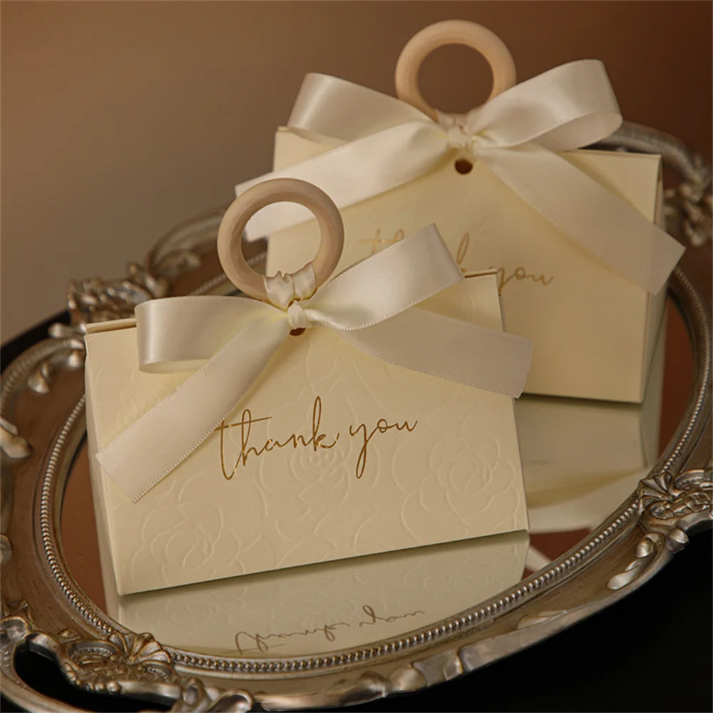 Large Triangle Shape Paper Bag Packaging Box With Handles Wedding Gifts For Guests Candy Boxes For Wedding Baby Shower Party Oasis Select Champagne Other