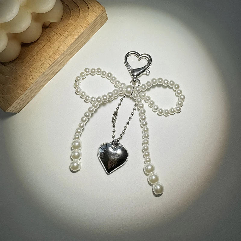 Delicate Beaded Key Chain Handmade Pearl Bow Shaped Pendant Keyring Heart Keychain Ornament Pearl Decoration For Bags Phones Oasis Select