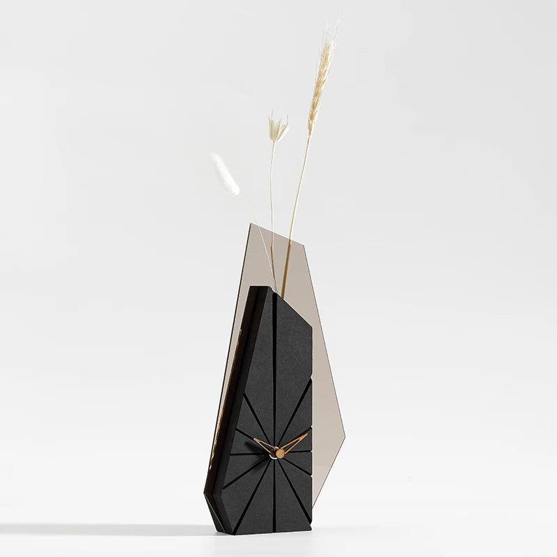 Desktop Clock Home Desktop Nordic Light Luxury TV Desktop Ornament Table Clock Dried Flower Art Decorative Clock Oasis Select black