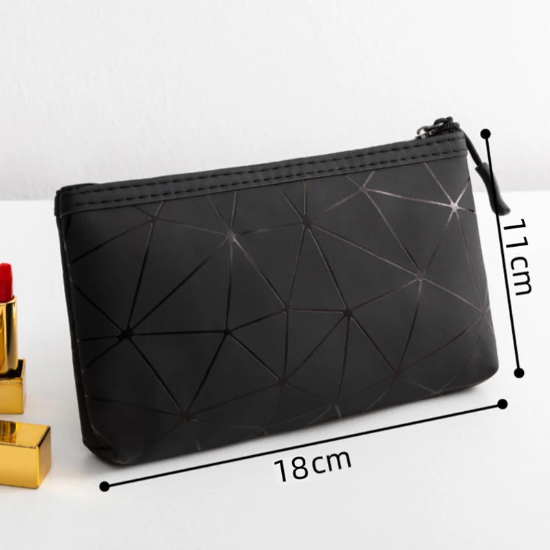 Geometric Cosmetic Bag – Portable Travel Makeup Organizer Travel Cosmetic Bag Oasis Select Black S