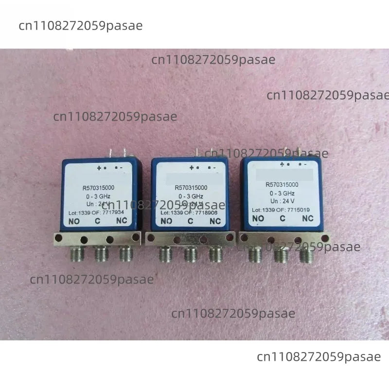 R570315000 3GHz 300W 24V RF Microwave Coaxial SPDT Switch Oasis Select