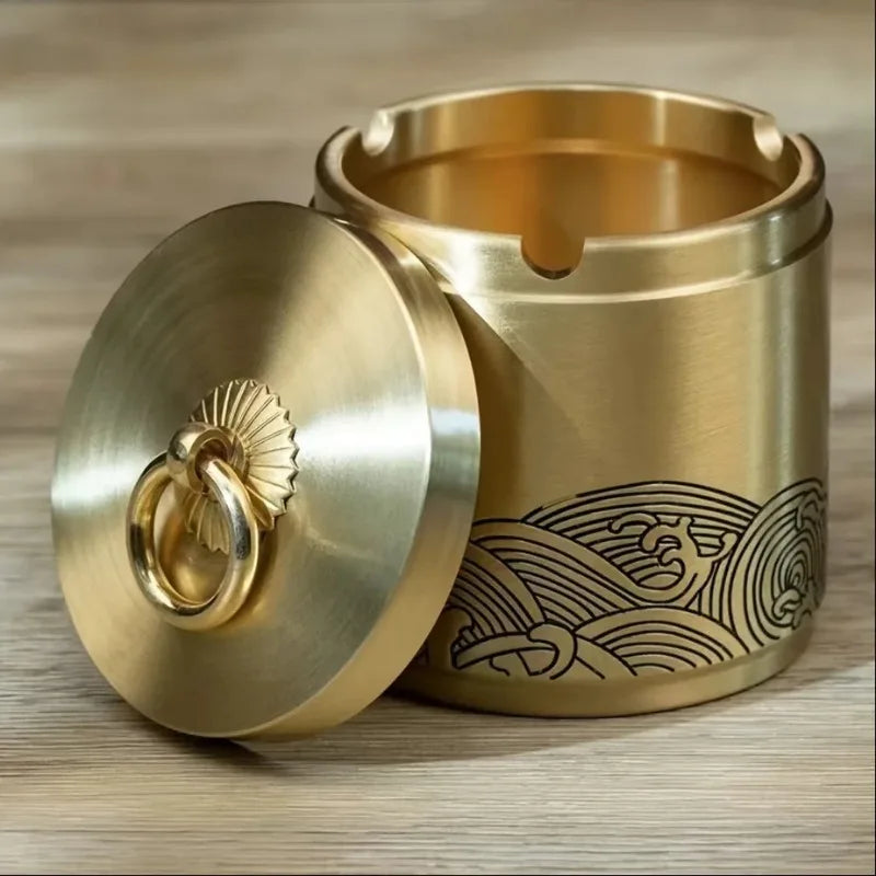 Luxury Copper Ashtray Desktop Ornament with Lid Portable Ashtray for Home Living Room Office Car Decorative Gift for Smokers Oasis Select