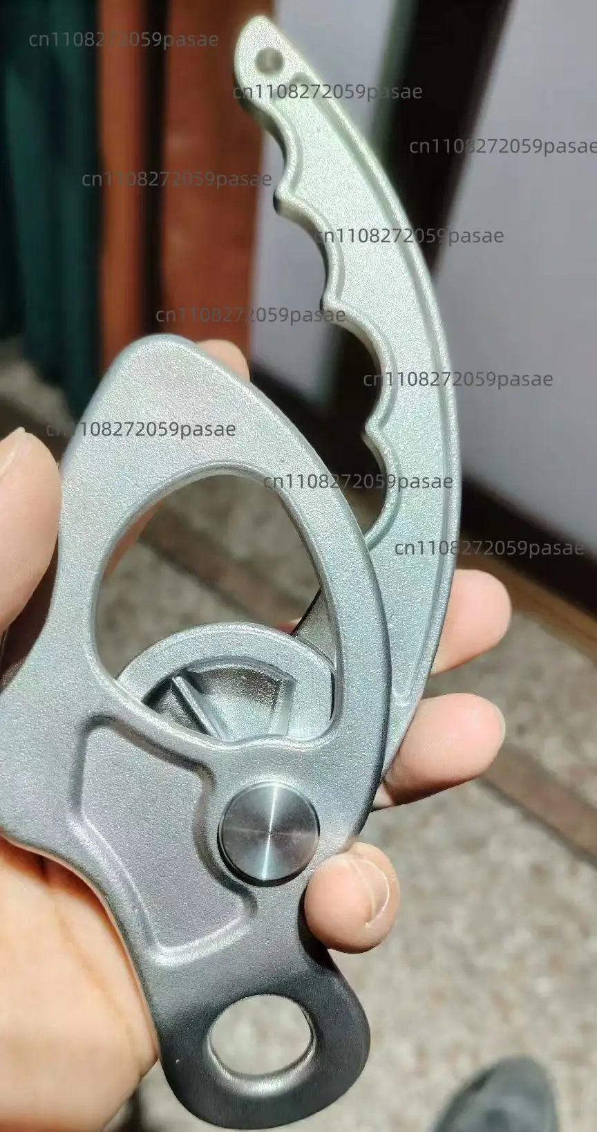 SRT Rope Descender for Rock Climbing & Aerial Work