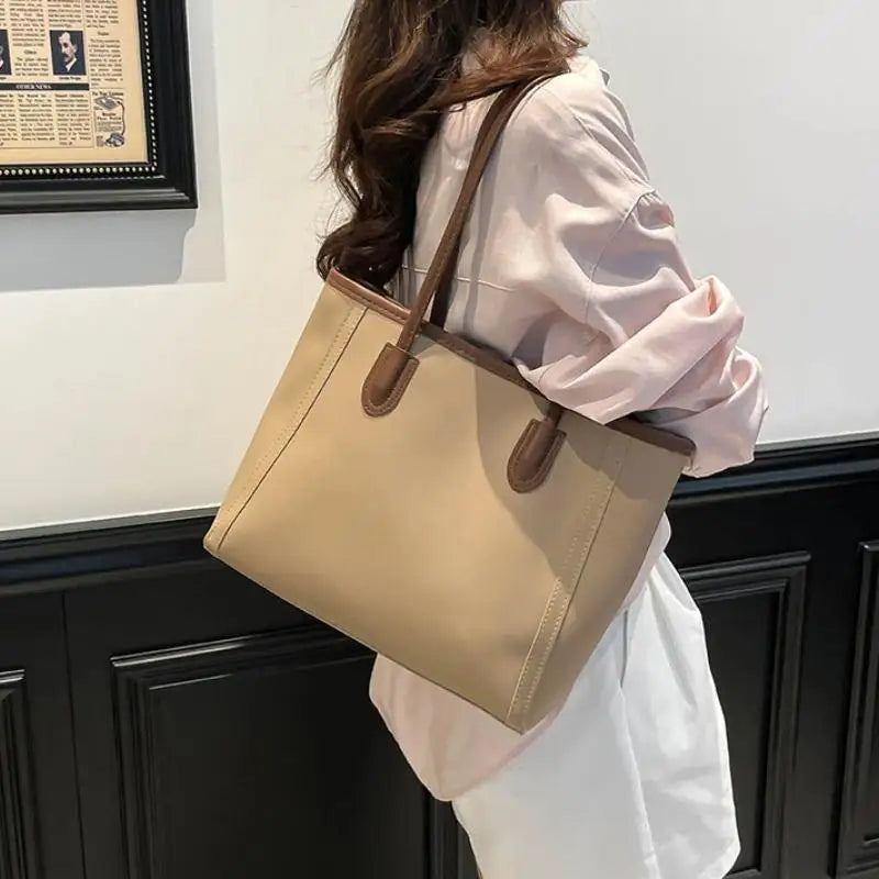 Large Capacity Women's Commuting Tote Bag PU Leather Shoulder Bag for Everyday Activities Oasis Select