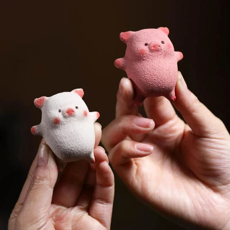 Purple Clay Mini Pig Figurine Tea Pet Feng Shui Wealth Attractor Home Office Decor Ornament Collectible Piggy Sculpture Oasis Select