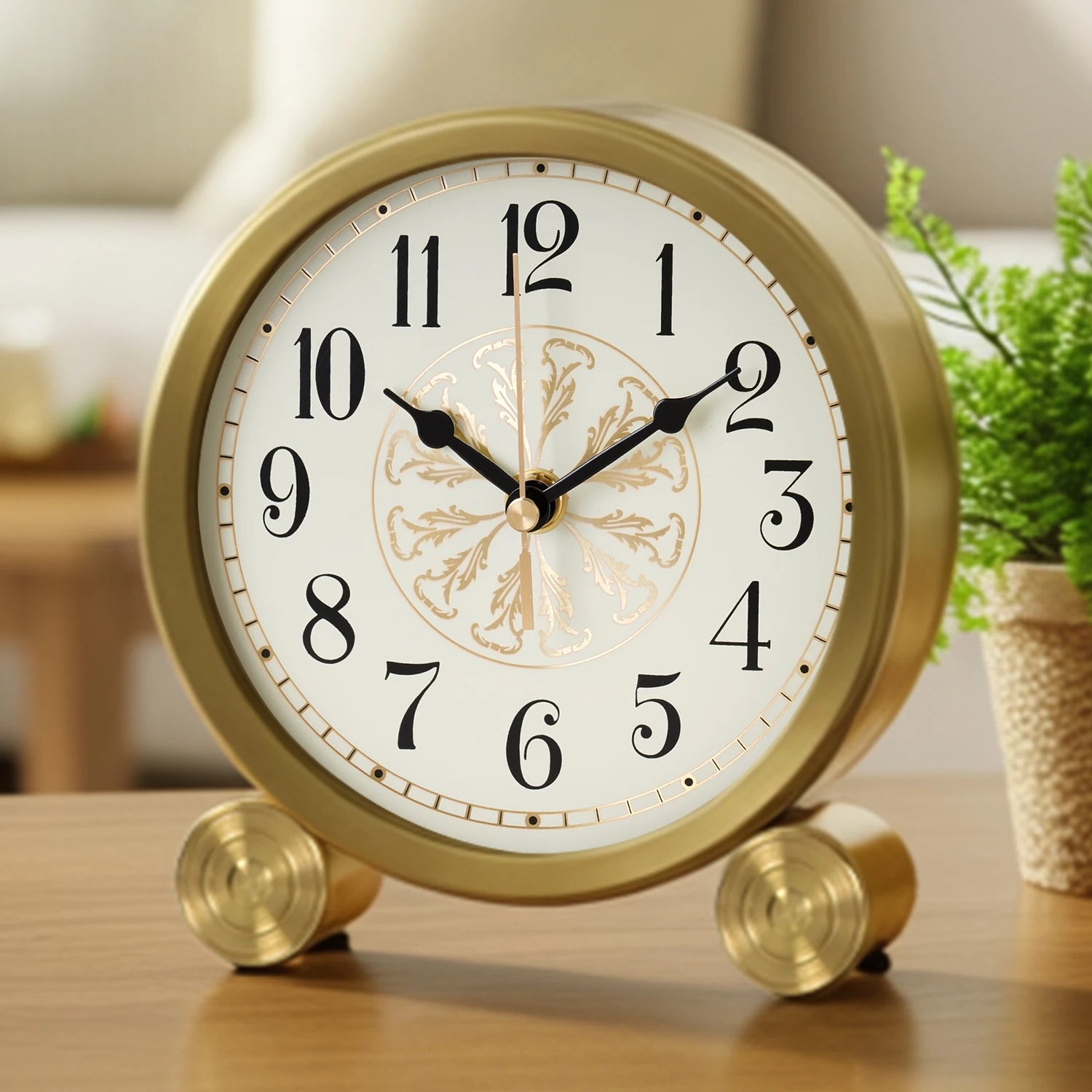 European Style Light Luxury Brass Base Clock Simple Desktop Modern Clock Nordic Creative Decoration Silent Exquisite Oasis Select Alloy B