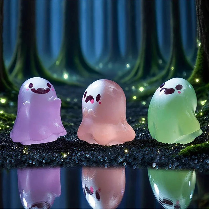 6PCS Halloween Cute Ghost Small Figurines Luminous Decoration Mini Toy Party Cartoon Resin Desktop Ornament Glow In Dark Oasis Select