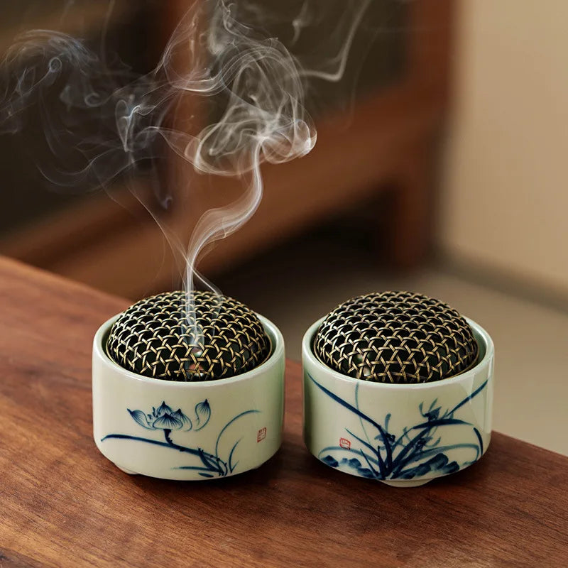 1pcs Retro Chinese Incense Burner Blue White Porcelain with Hand-painted Landscape Indoor Desktop Aroma Ornament for Home Use Oasis Select