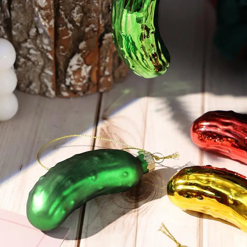 1Pcs Christmas Decorative Pickled Cucumber Pendant, Glass Ornament for Tree Hanging Oasis Select