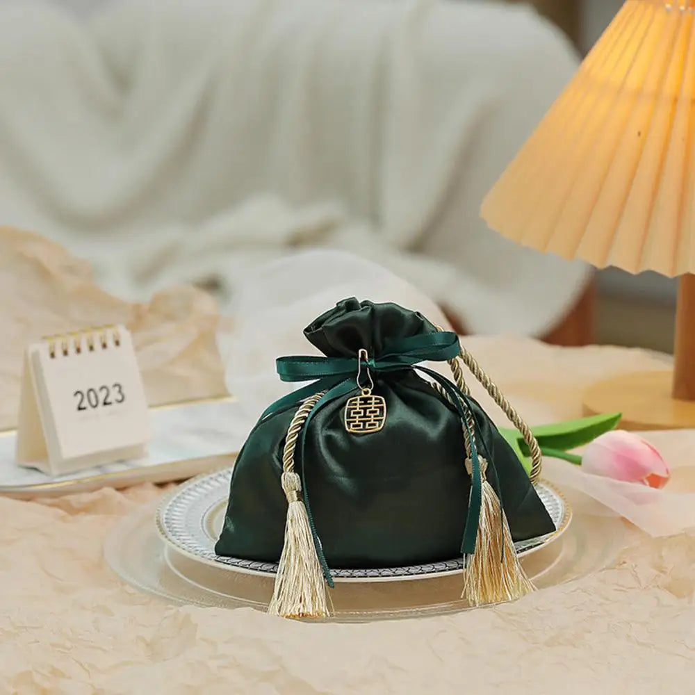 Velvet Drawstring Tassel Gift Bag | Wedding & Party Candy Pouch