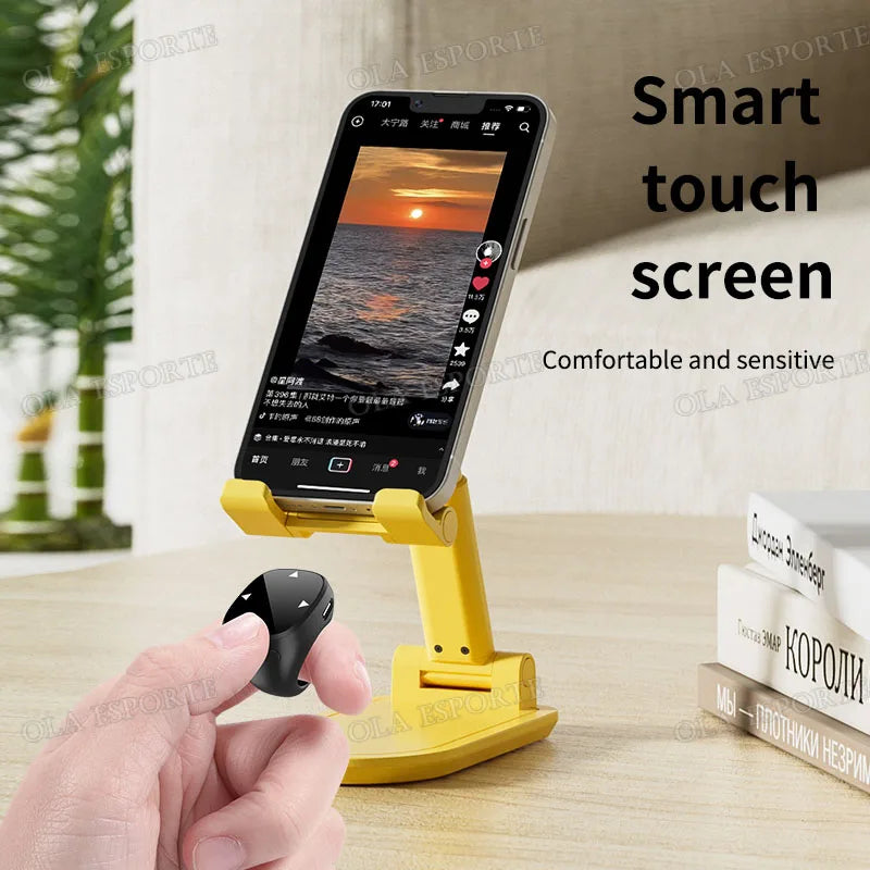 Bluetooth Scrolling Ring Remote – Page Turner & Selfie Shutter