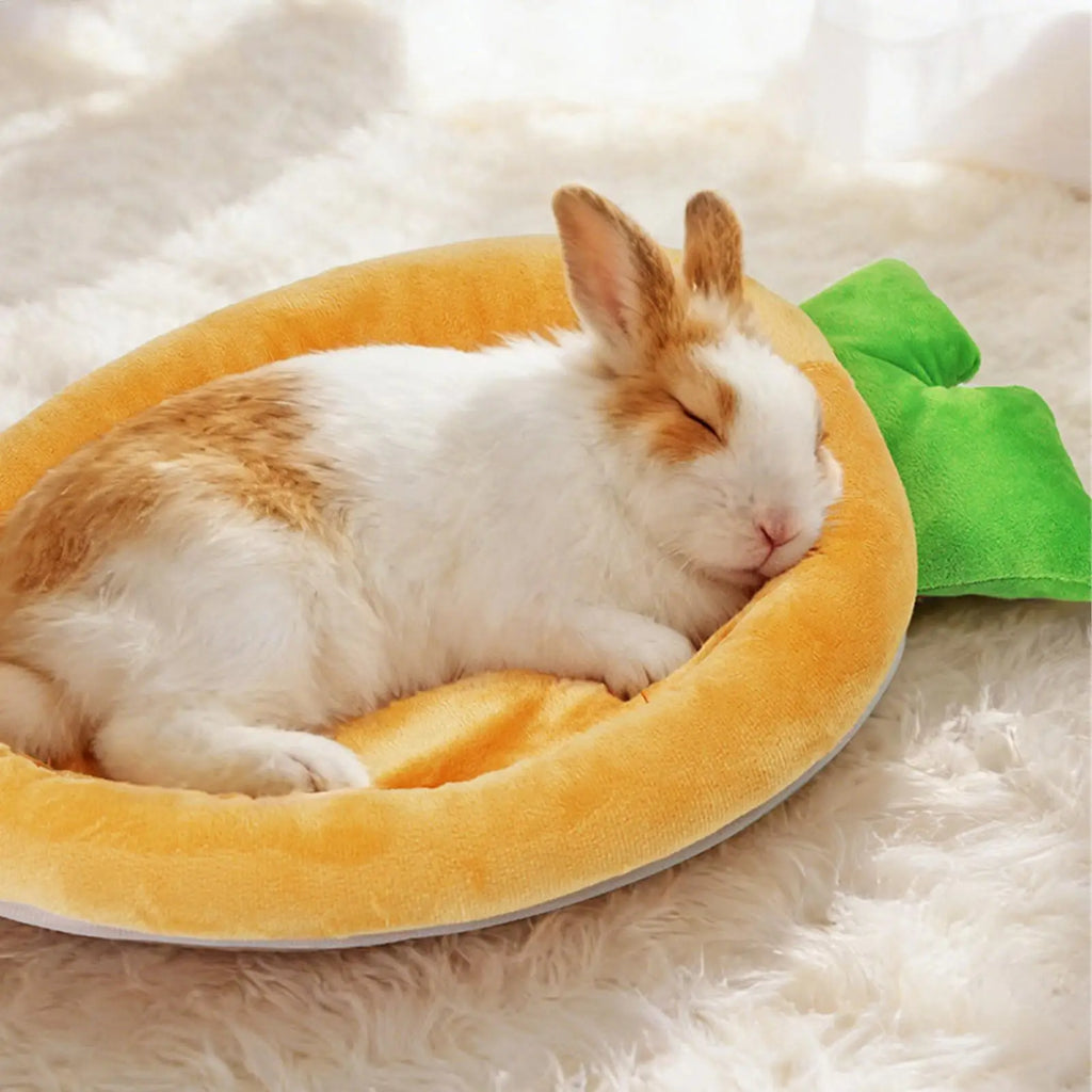 Warm Carrot Shaped Bunny Mat Soft Breathable Cute Sofa Mat for Pet Small Animal Hamster Bunny Puppy Kitty Sleeping Bed Mat Oasis Select