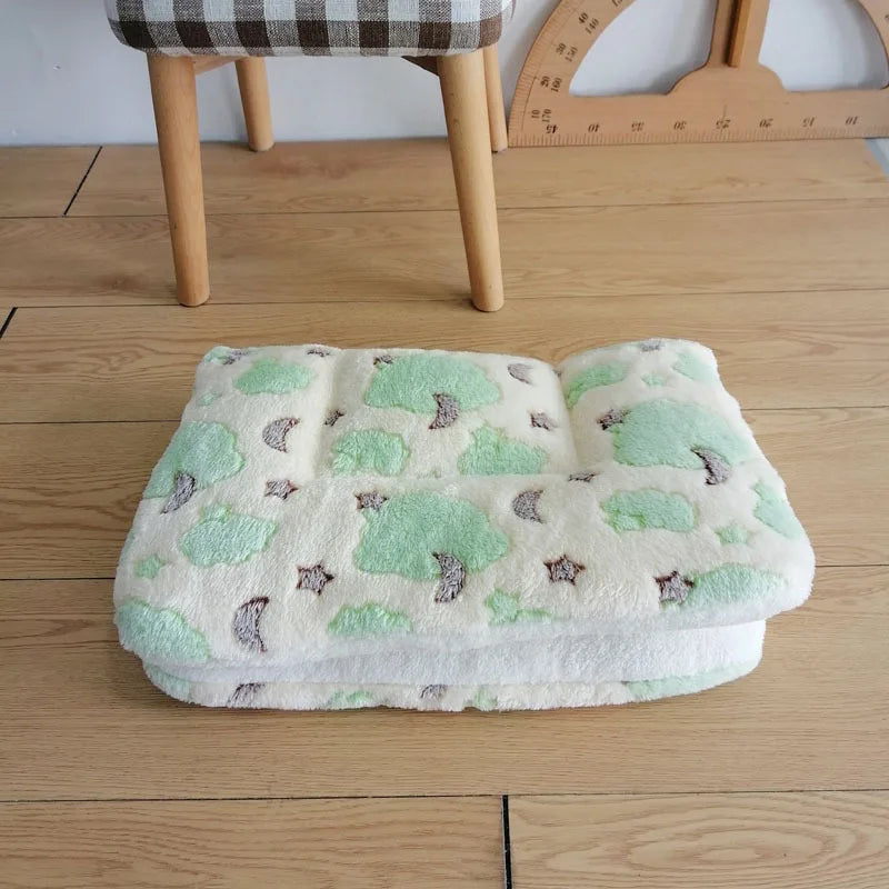 Four Seasons Autumn and Winter Thickened Pet MATS Cat MATS Dog MATS Blankets Pet Beds Bed Covers Sleeping Seat Cushions Oasis Select