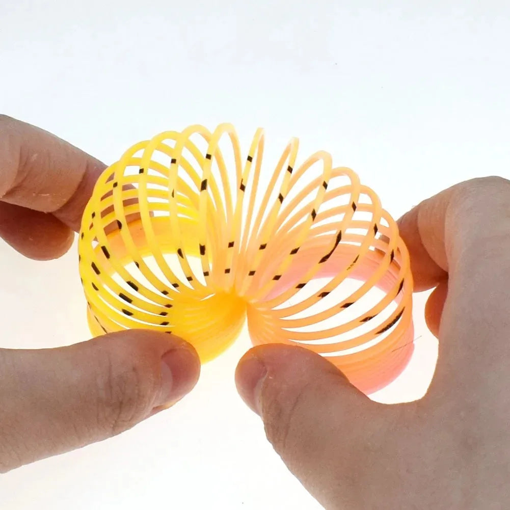 24PCS Rainbow Magic Springs Circle Toys Kids Birthday Party Favors Guests Giveaway Small Gifts Pinata Fillers Flexible Funny Toy Oasis Select