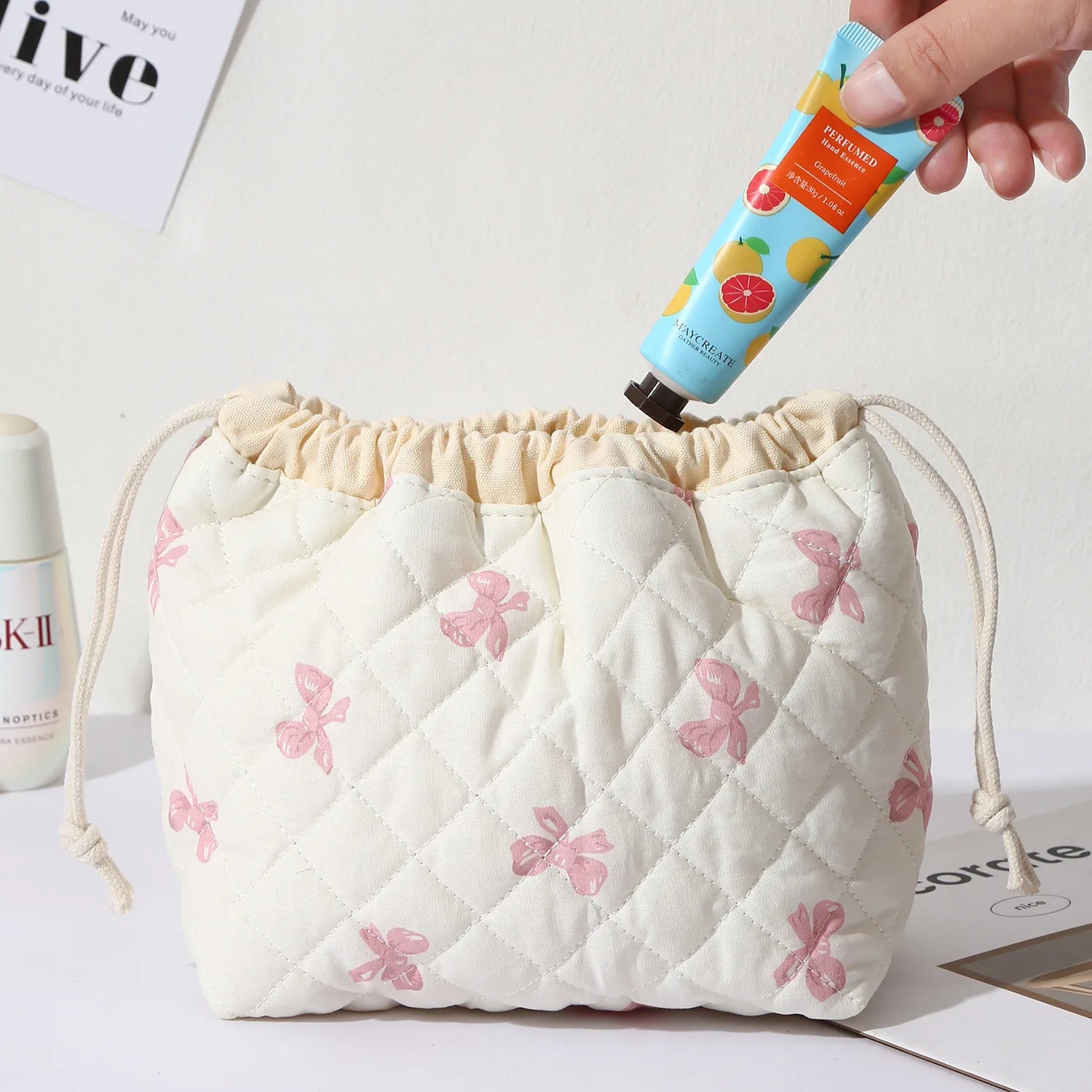 Ladies' Cotton Makeup Bag Embroidered Drawstring Storage Bag Travel Cosmetic Bags Large Capacity Hanging Toiletry Storage Bag Oasis Select G