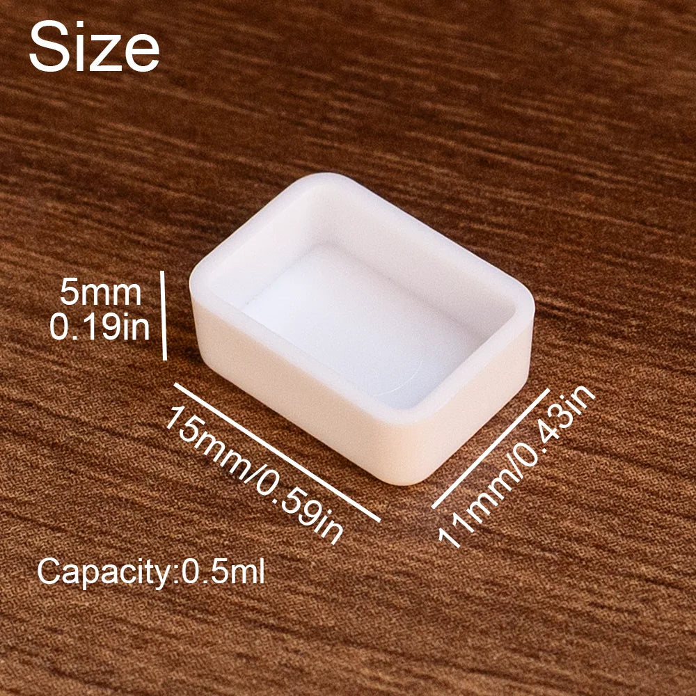 50/100pcs Plastic 0.5ml Empty Watercolor Paint Pans for Acrylic, Oil, Watercolor, Gouache Paints Oasis Select