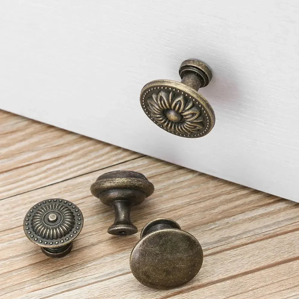 Antique Style Pull Handles Bronze Tone Retro Alloy Kitchen Drawer Cabinet Door Knobs Furniture Hardware Fittings