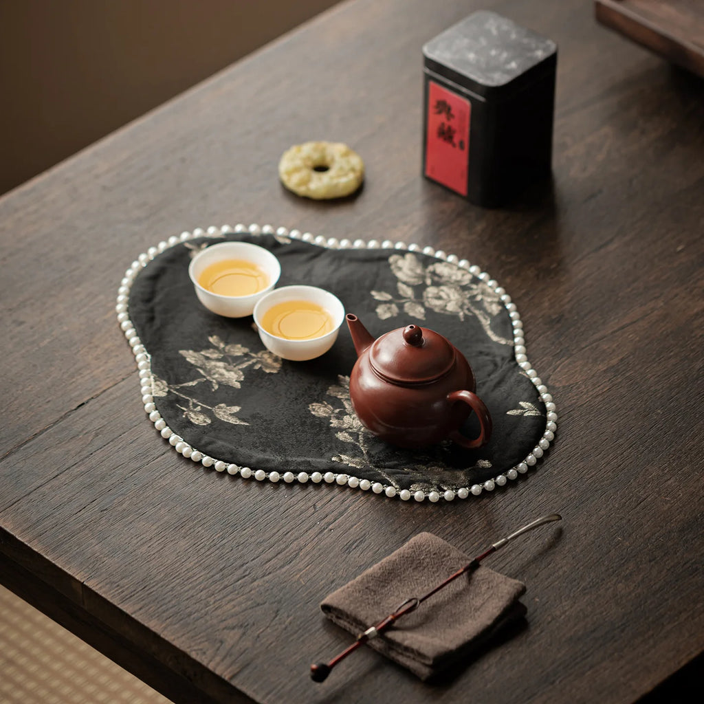 Brocade Plum Blossom Embroidery Double-sided Tea Mat Home Fabric Chinese Style Dry Bubble Tea Mat Tea Cup Teapot Heat Insulation Oasis Select