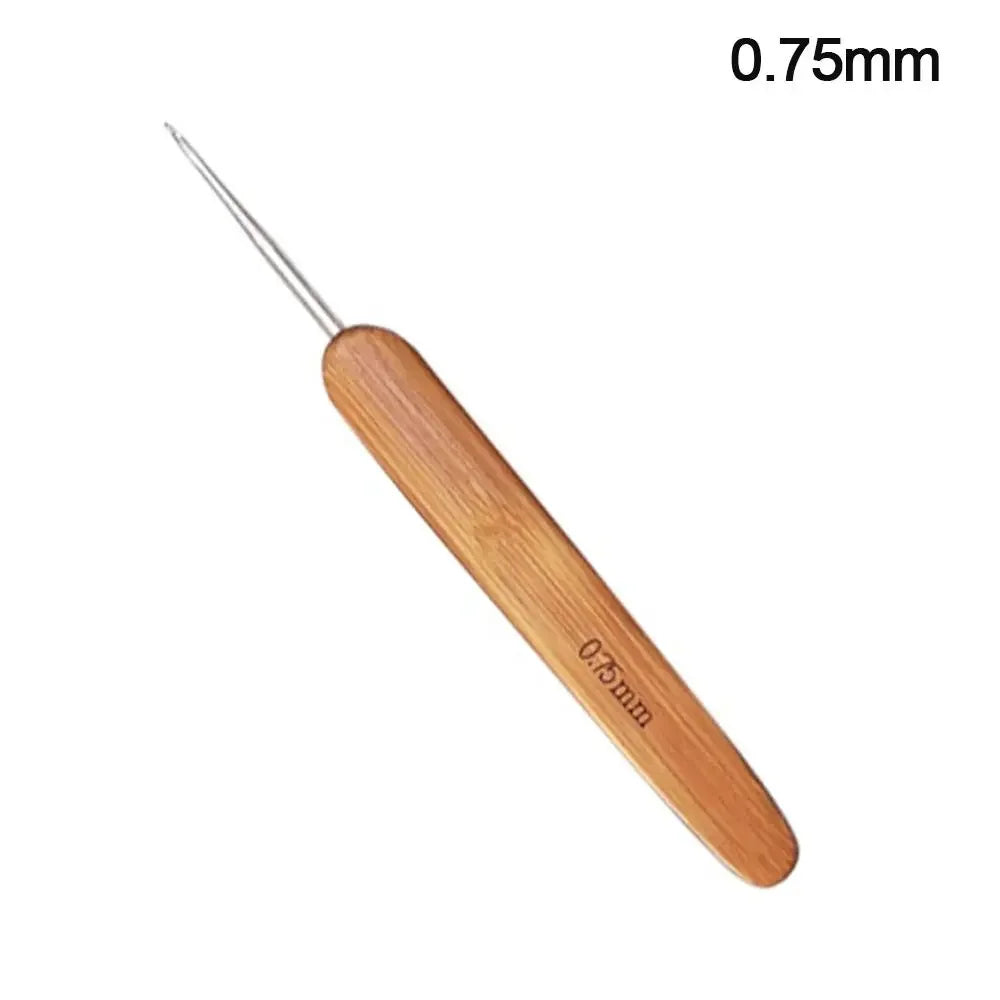 Bamboo Wooden Handle Crochet Hook Crochet Hooks Ergonomic Crochet Needles Weave Yarn Craft DIY Sewing Tools for Fine Work Thin Oasis Select 0.75mm
