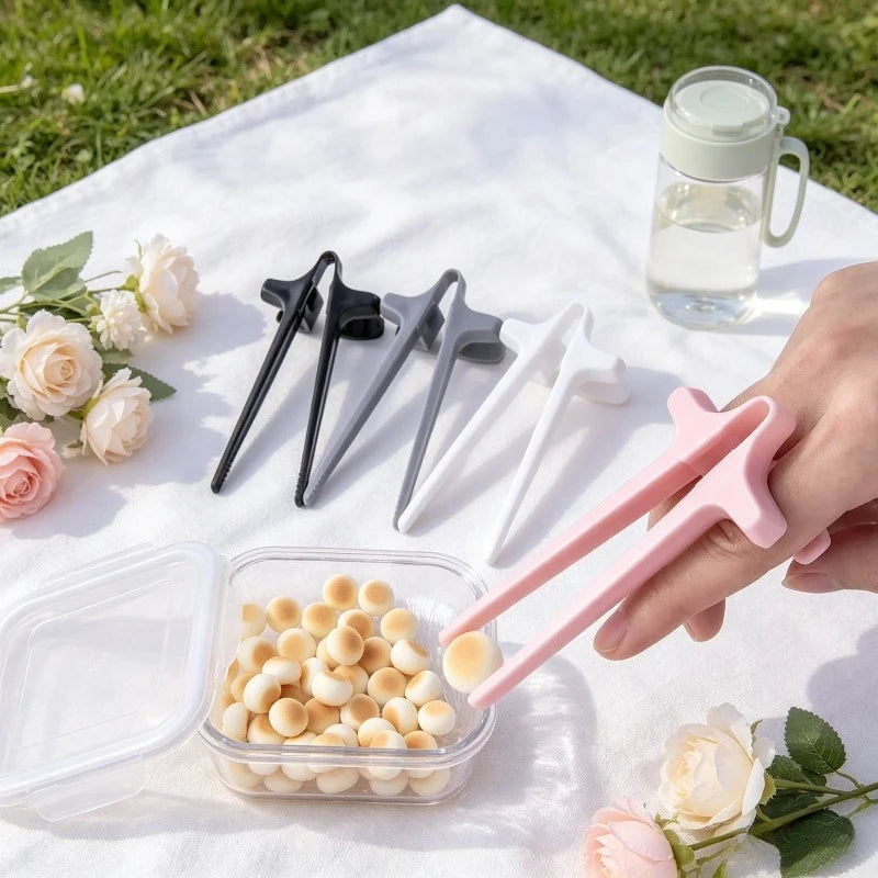 1pcs Finger Chopsticks Lazy Snack Clip for Gamers Hand-Free Eating Tool Avoid Dirty Hands Creative Snack Tongs Tableware Oasis Select