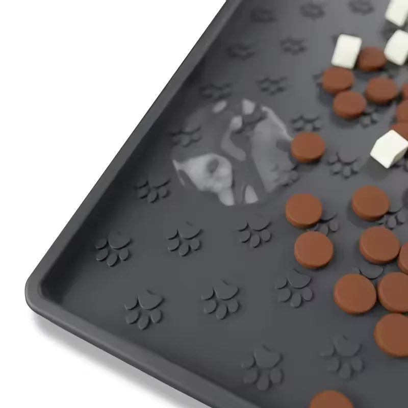 Dog drinking and eating mats cat mats pet mats made of waterproof wear-resistant durable and easy-to-clean silicone Pet supplies Oasis Select