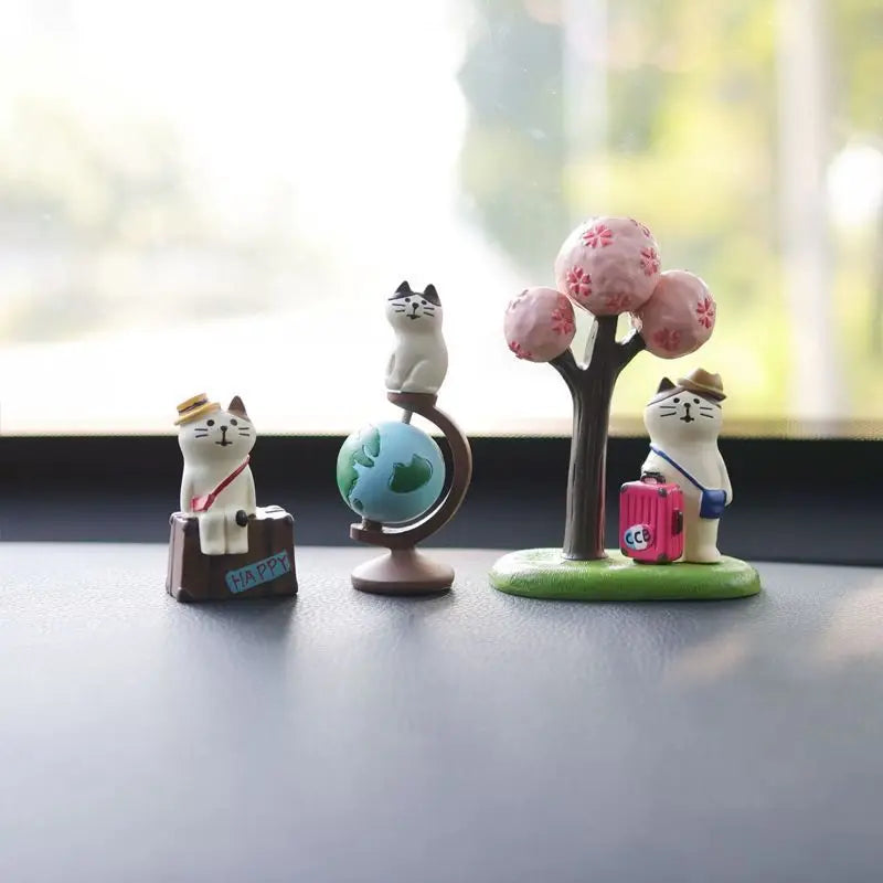 A Travel-loving Cat Desktop Globe A Small Office Decoration A Birthday Stress-relieving Gift Oasis Select Four 1 3.6cmX3cmX8.3cm