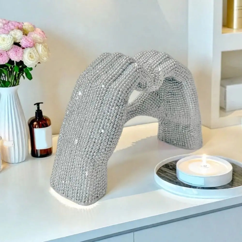 Abstract Resin Heart Finger Sculpture – Decorative Love Statue