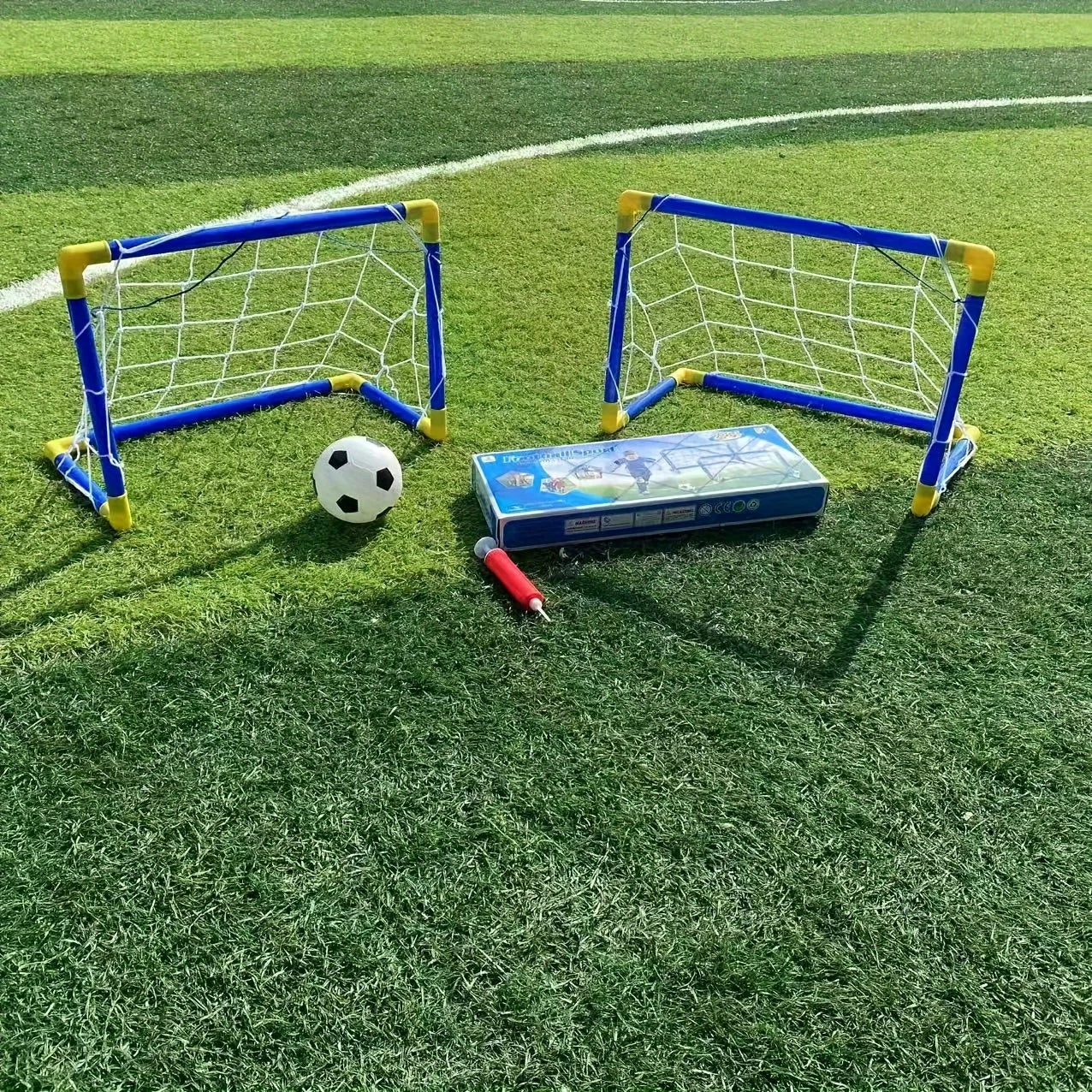 Assembled Foldable Soccer Goal Set, Portable Sports Toy, Suitable for Indoor/outdoor Activities, Children's Gift Football Oasis Select
