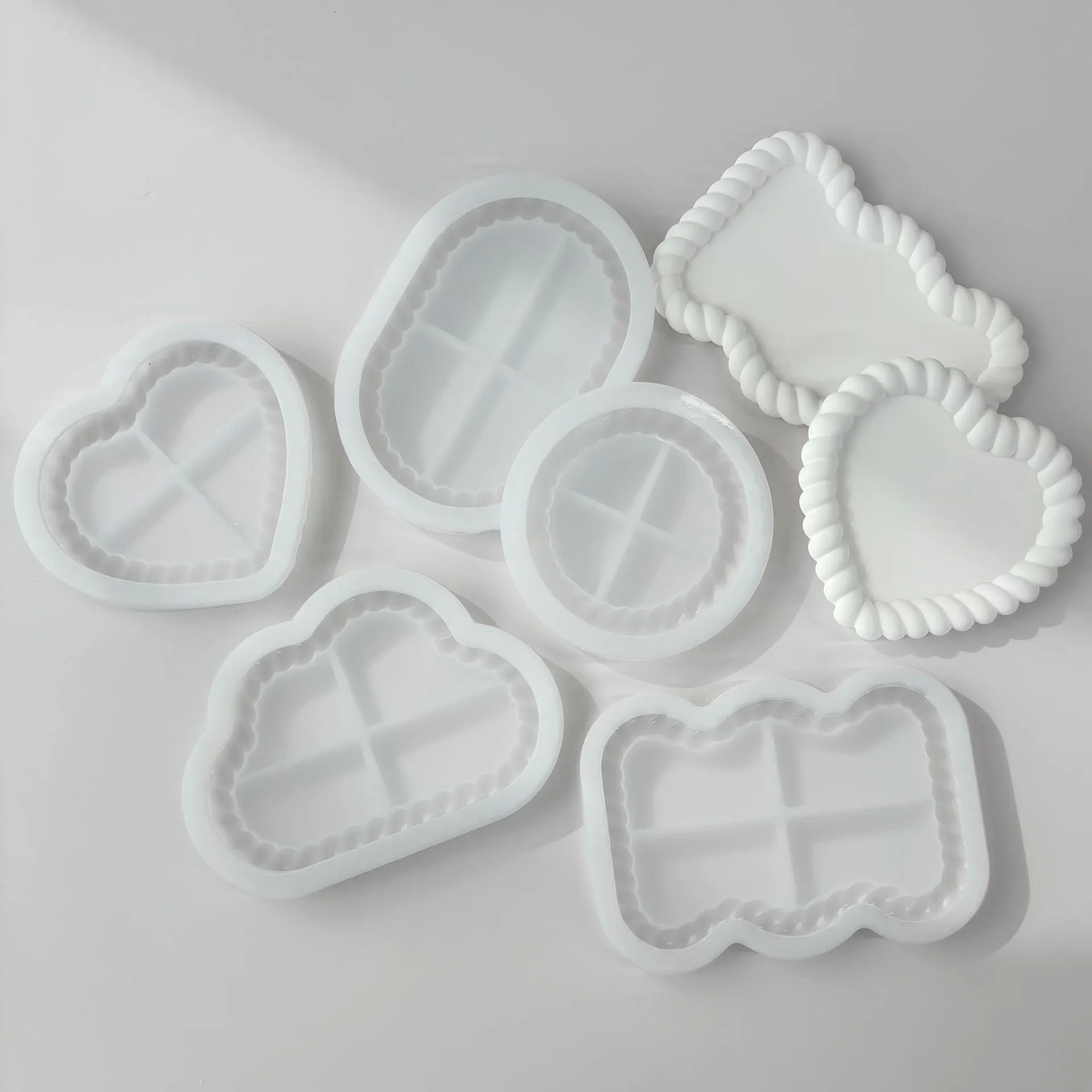 Bubble Tray Silicone Mold – Resin, Plaster & Coaster DIY Casting