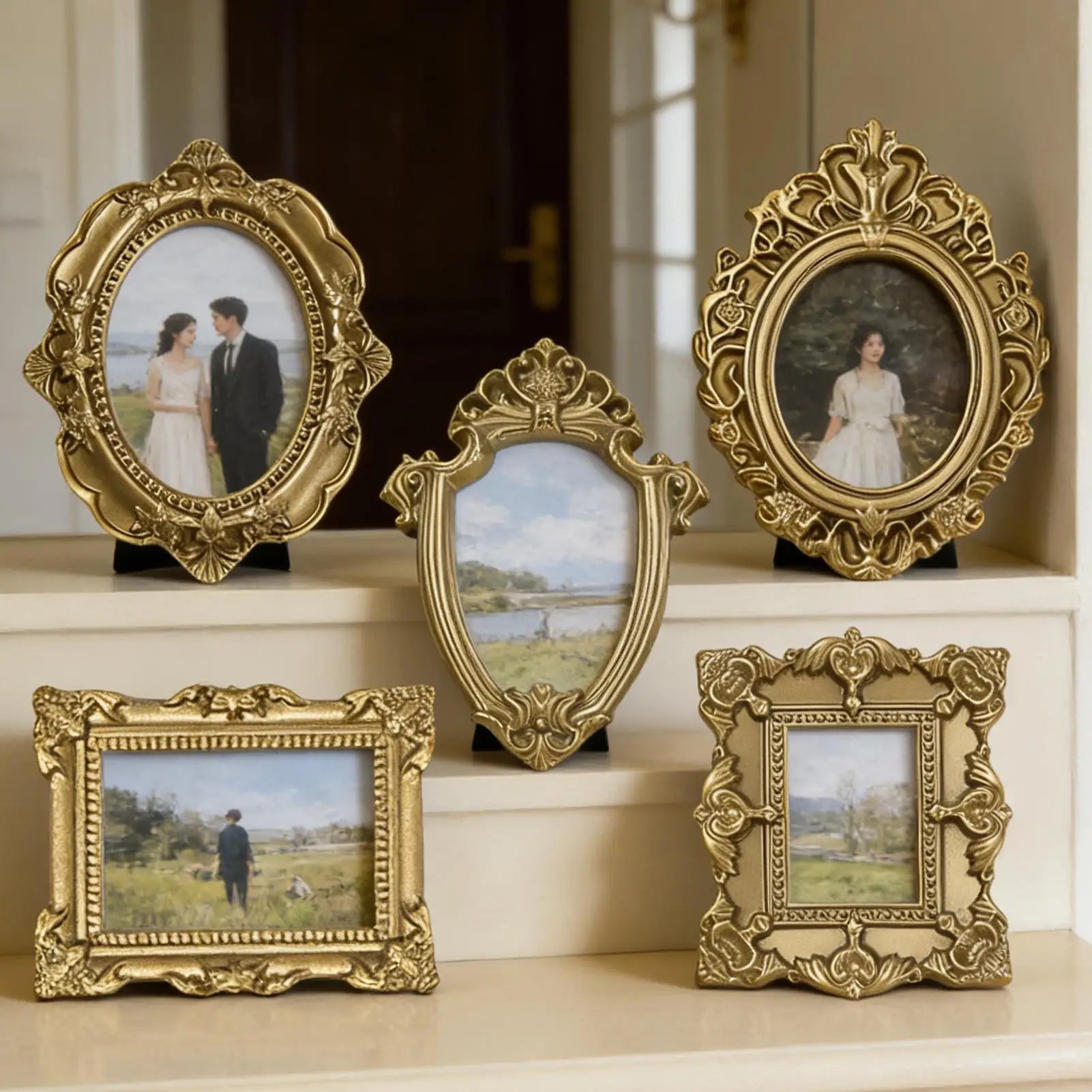 Mini Antique Picture Frames 5 Pieces Small Antique Resin Photography Decor Galley Wall Christmas Picture Display for Photography Oasis Select