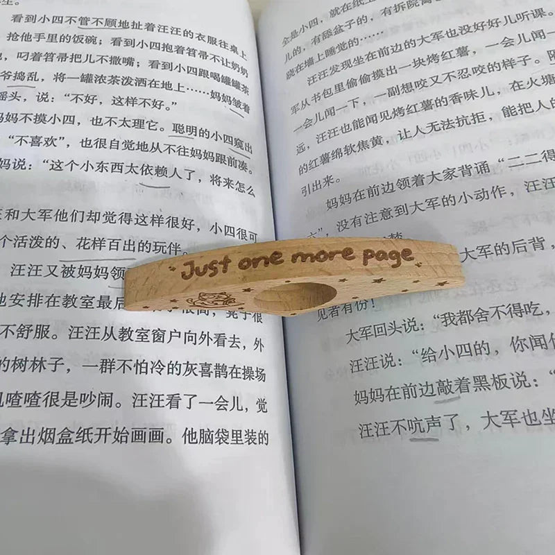 Wooden Thumb Bookmark Portable One-Handed Finger Page Holder Vintage Reading Press Natural Wood Page Clip For Books Reading Oasis Select