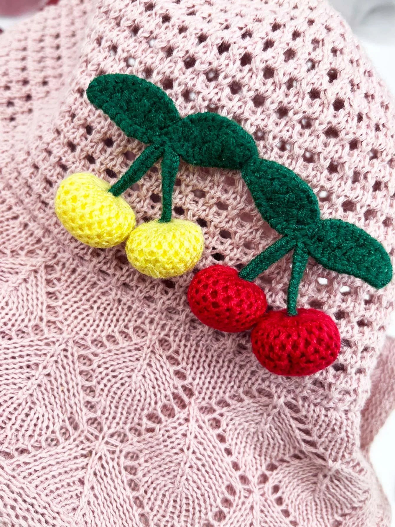 Knitted Cherry Fruit Brooch – Cute Bag & Clothing Pin DIY