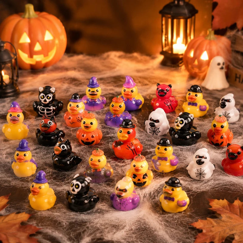 40 sets of Halloween mini ducklings, with 8 different styles randomly distributed, suitable for garden decoration Oasis Select