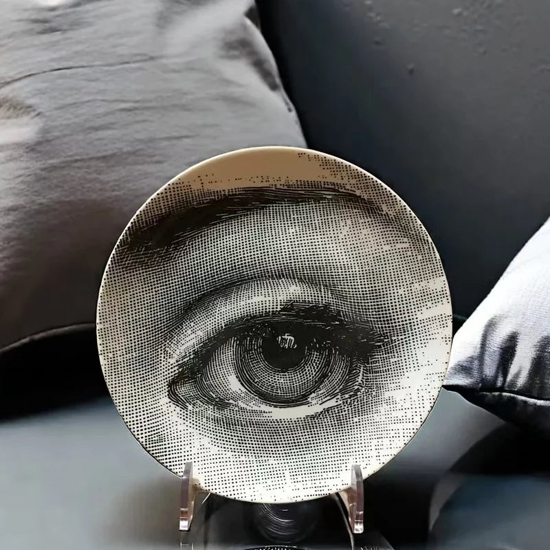 8 Inch Retro Ceramic Tray Elegant Lady Pattern Decorative Plate Microwave Safe Home Bedroom Office Table Art Ornament Gift Oasis Select