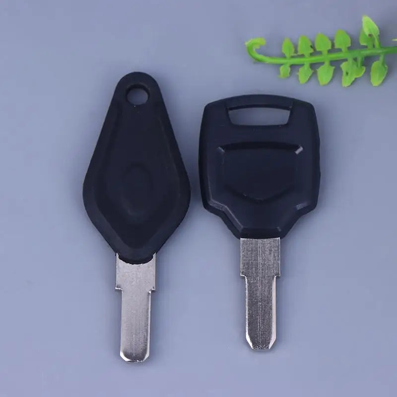 2Pcs Disc Detainer Lock Key Blank Embryo Tools Part DMS Motorcycle Trunk Storage Box Tail Box Lock Key Embryo Oasis Select