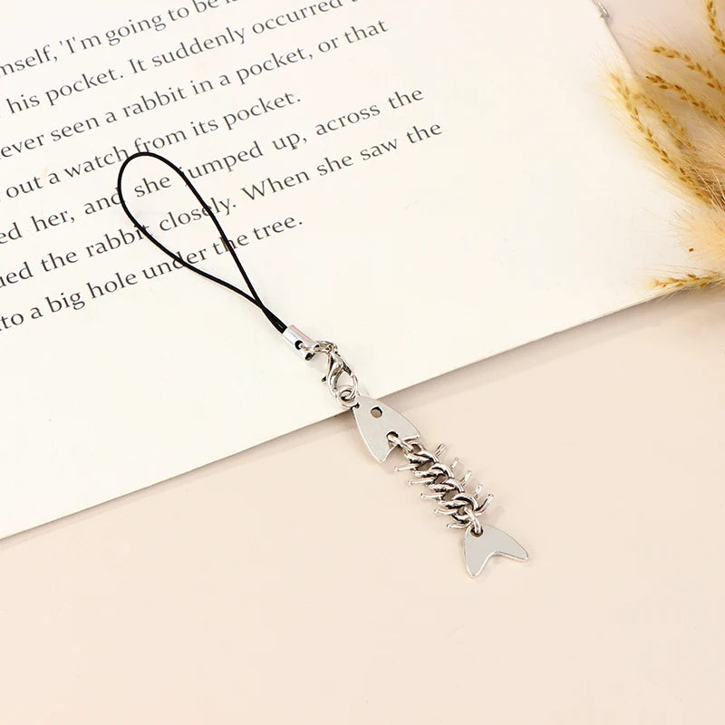 Y2K Creative Fishbone Mobile Phone Chain Metal Fish Bone Phone Lanyard Cell Phone Charm Keycord Accessories Oasis Select
