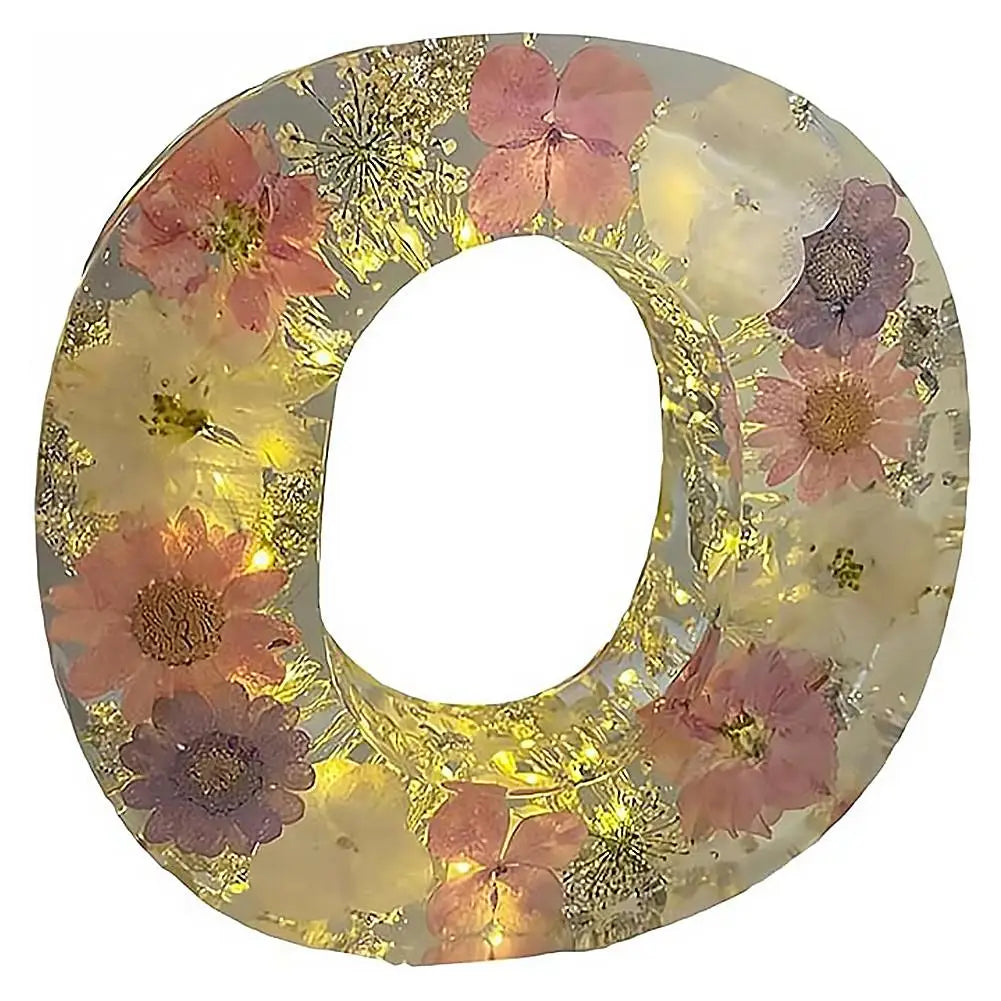 Floral Resin LED Letter Light – Dried Flower Night Lamp
