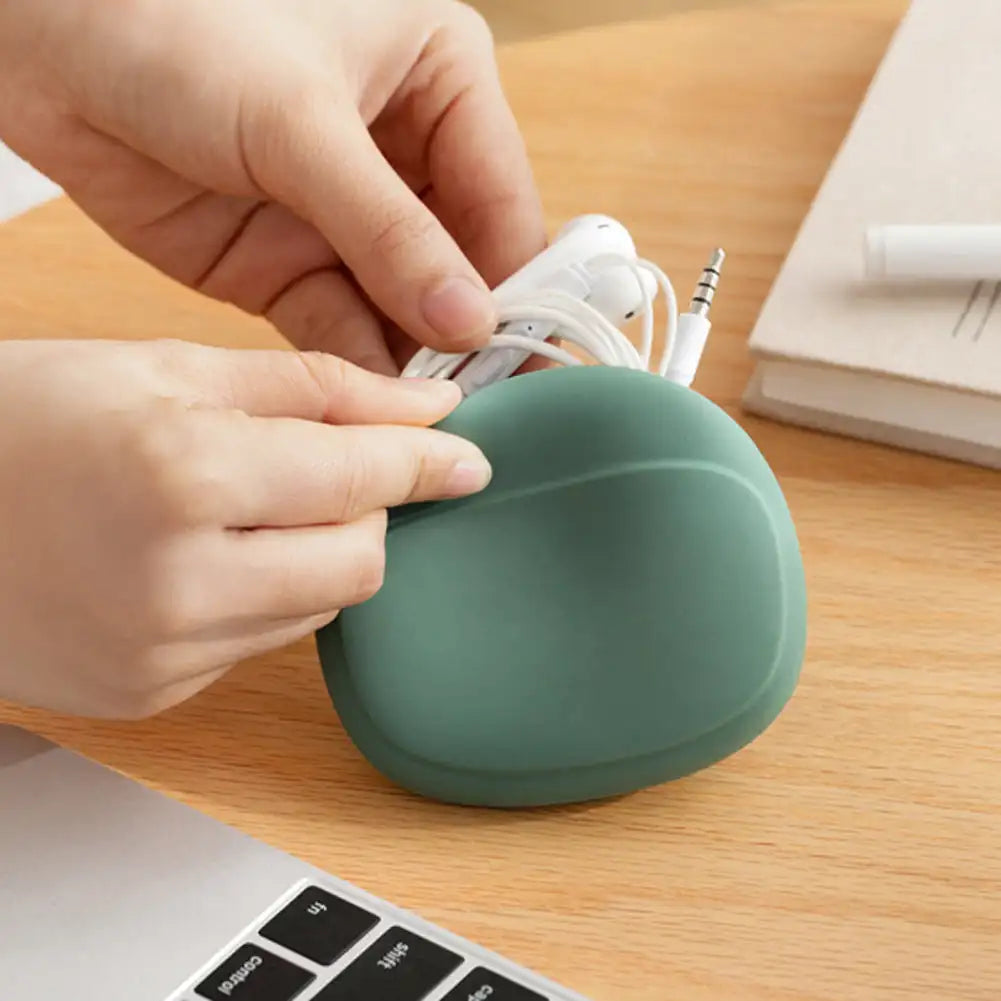 Silicone Cable Organizer Bag – Portable Travel Cable Winder