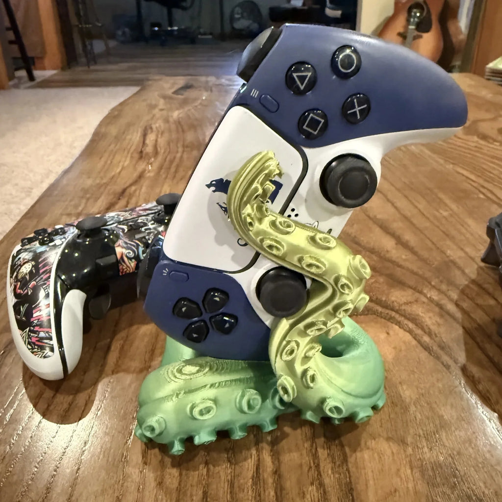 3D Printed Octopus Game Controller Stand Suitable for PS5 Controllers Desktop Stand Holiday Gift Home Decor Statue Ornament Oasis Select