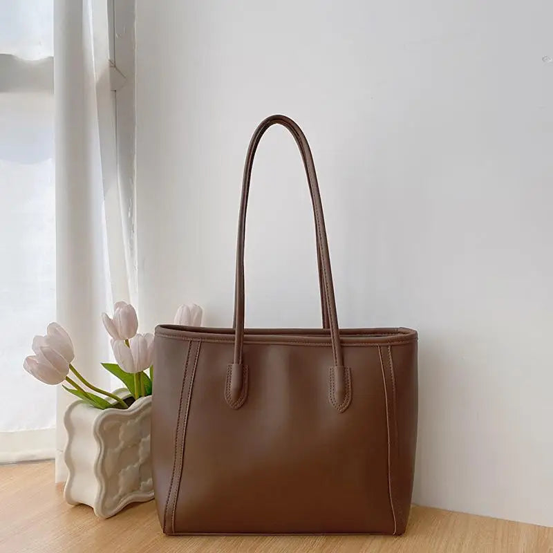 Large Capacity Women's Commuting Tote Bag PU Leather Shoulder Bag for Everyday Activities Oasis Select Brown