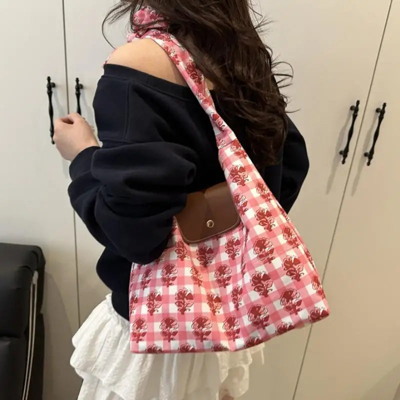 Floral-Decorated Large-Capacity Fashionable Women's Shoulder Tote Bag Oasis Select