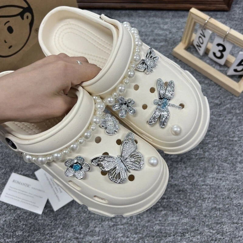 Fashion Shoe Accessory Set, decorative shoe buckles, removable, suitable for sandals and flip-flops. Oasis Select