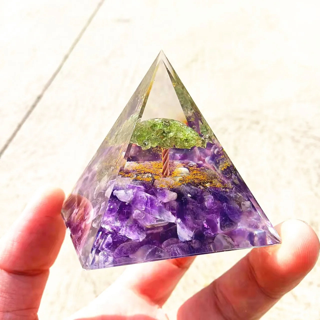 Crystal Pyramid ornaments crushed stone glue dropping resin crafts home and office car decoration products decorations for home Oasis Select 36 60mm x 60mm